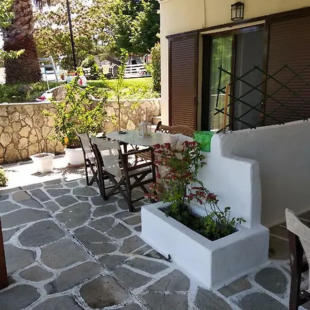 Avra ηouse Apartment