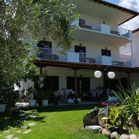 Apartment Avra ηouse