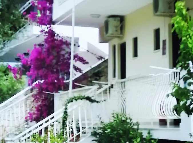 Apartment Avra ηouse